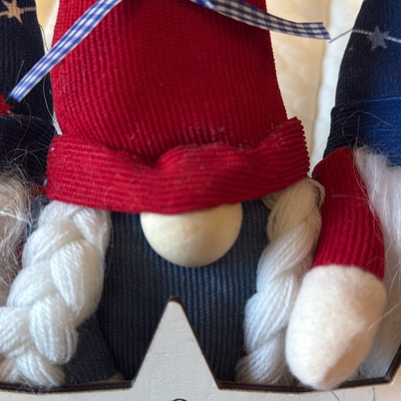 Rae Dunn Patriotic Gnome Trio 11” x 11” - Picture 4 of 8